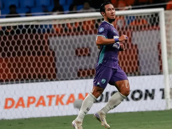 Pemain bertahan Persita Tangerang, Ryuji Utomo