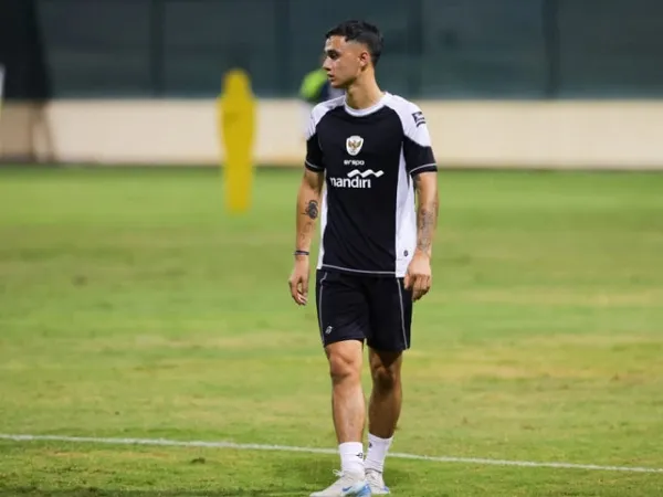 Pemain timnas Indonesia, Eliano Reijnders