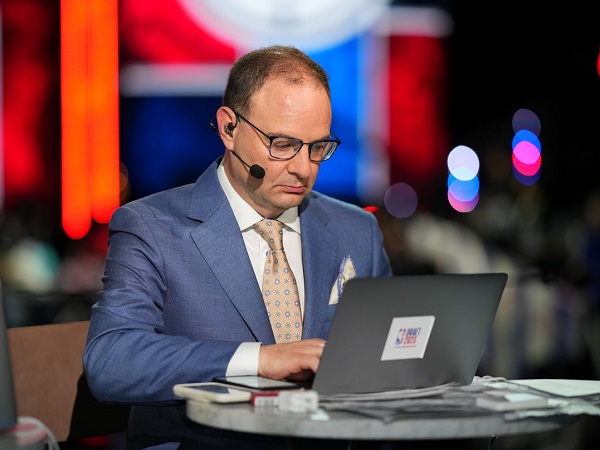 Shaq Taruh Respek Tinggi Pada Adrian Wojnarowski