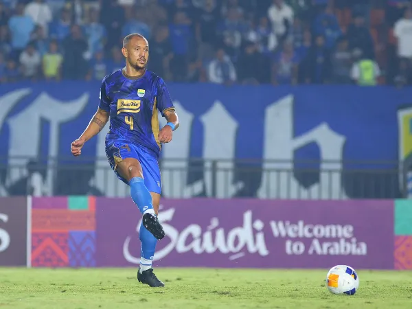 Dokter tim Persib mengabarkan kondisi Gustavo Franca, Rezaldi Hehanussa, David da Silva dan Febri Hariyadi yang sedang menjalani perawatan