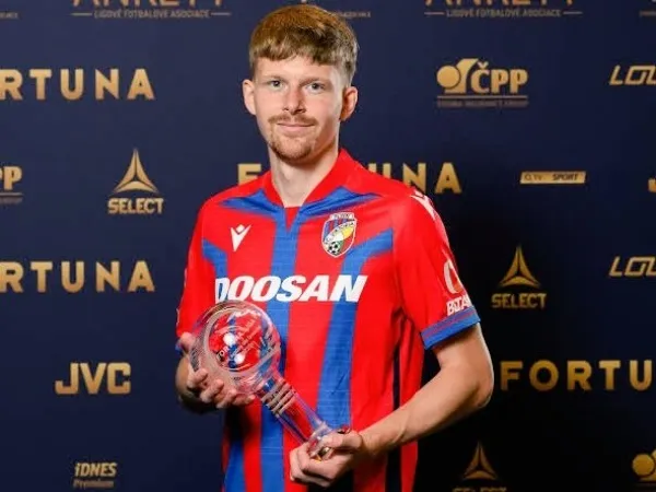 Gelandang incaran Tottenham