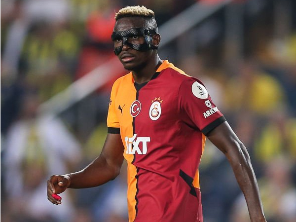 Napoli Siap Lepas Victor Osimhen Secara Permanen di Januari