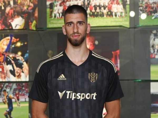 Lazio Pantau Gelandang Slovenia Untuk Perkuat Lini Tengah