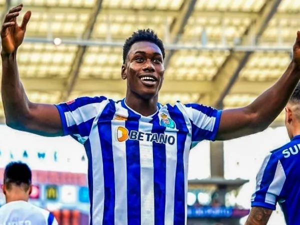 Atletico Madrid ingin rekrut kembali Samu Omorodion