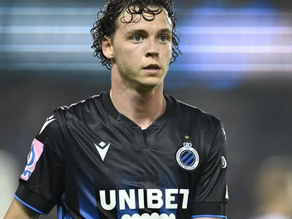 Theo Hernandez Bermasalah, Milan Incar Maxim De Cuyper dari Brugge