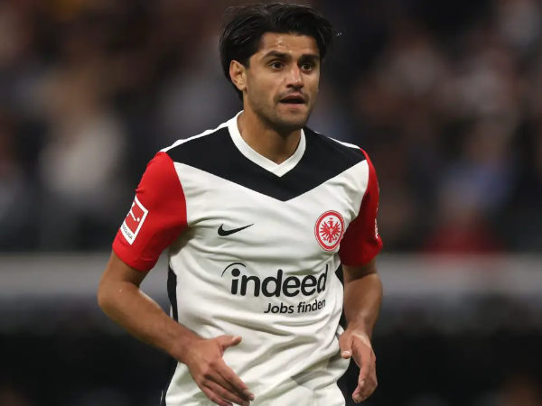 Mahmoud Dahoud Bermimpi Menangkan Trofi Bersama Eintracht Frankfurt