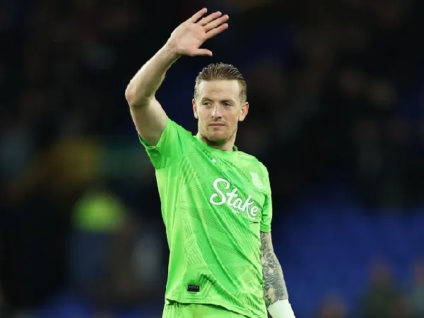 Jordan Pickford dapat pembelaan dari Asmir Begovic