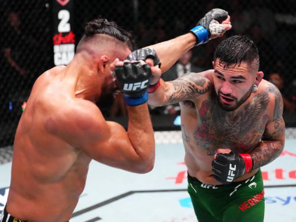 Anthony Hernandez Hentikan Michel Pereira di UFC Fight Night