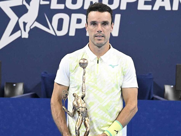 Roberto Bautista Agut Akhiri Paceklik Gelar Di Antwerp
