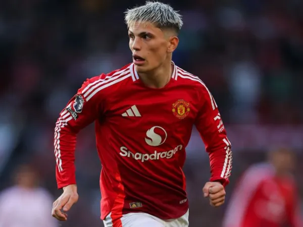 Wes Brown Puji Performa Alejandro Garnacho Saat Kalahkan Brentford