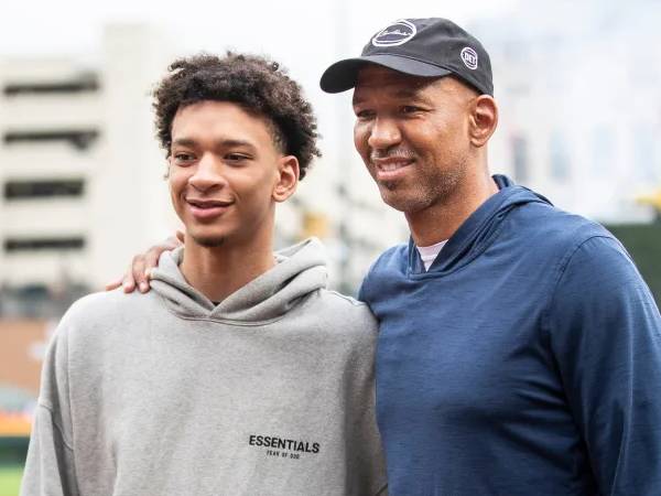 Tinggalkan NBA, Monty Williams Latih Sekolah SMA Kedua Putranya