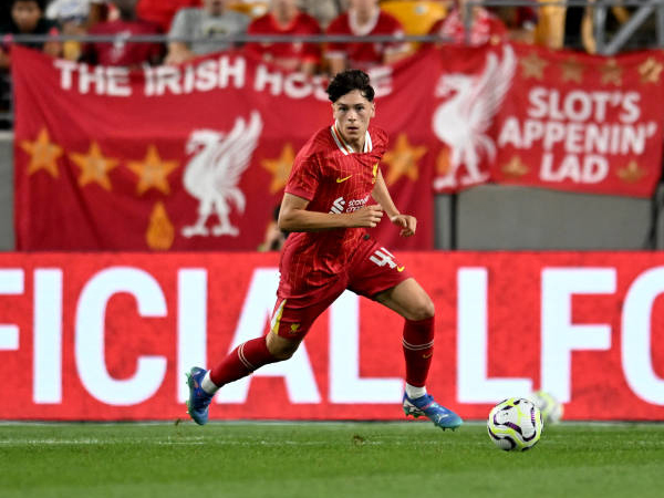 Bersinar Bersama Wigan Athletic, Pemain Pinjaman Liverpool Dapat Pujian