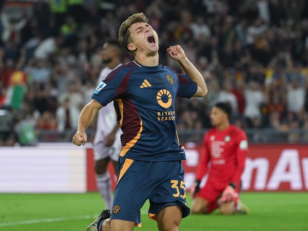 Tommaso Baldanzi Girang AS Roma Catat Clean Shett Kontra Dynamo Kyiv