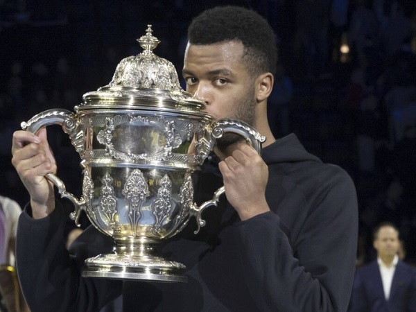 Giovanni Mpetshi Perricard Cetak Sejarah Di Basel