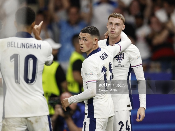 Glenn Hoddle Sebut Cole Palmer Bisa Lampaui Phil Foden di Masa Depan