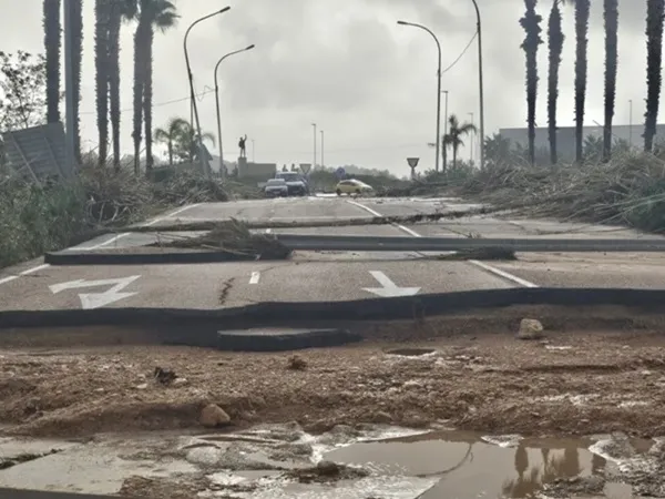 MotoGP Valencia Dipastikan Batal, Hormati Korban