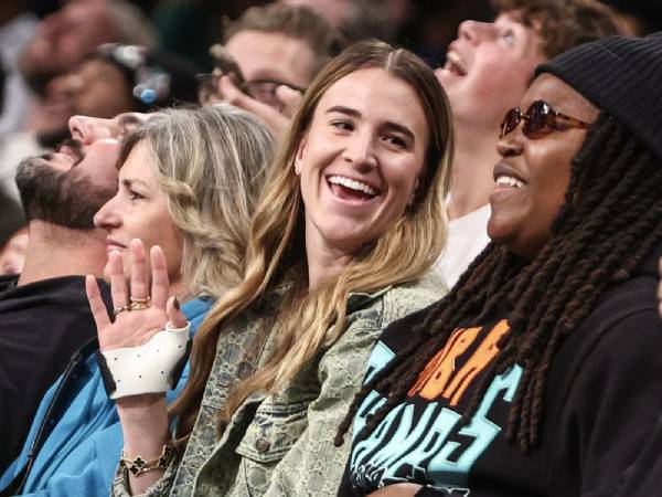 Sabrina Ionescu Ternyata Main Di Game 5 Final WNBA Dengan Tangan Cedera