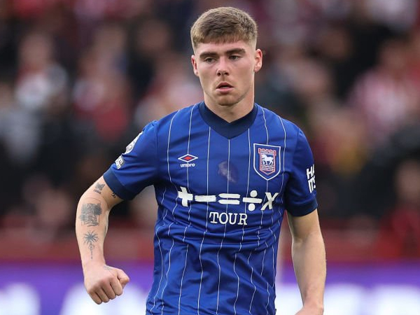 Leif Davis Kecewa Berat Usai Ipswich Gagal Kalahkan Leicester
