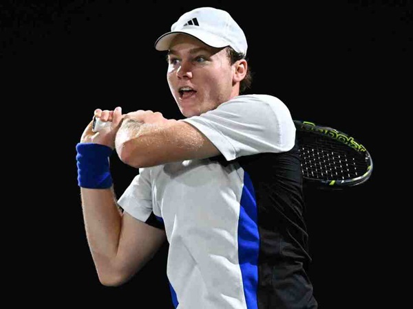 Debut Di Metz, Alex Michelsen Tak Buang Banyak Waktu Untuk Menang