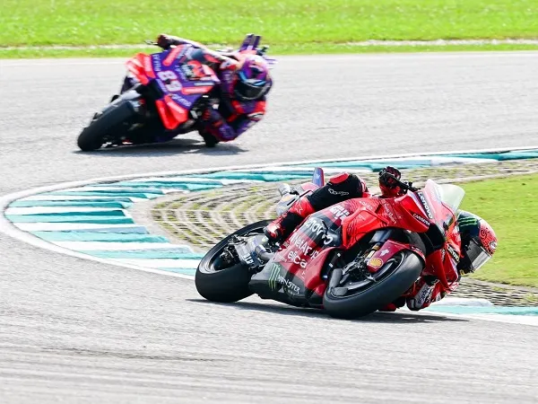 Francesco Bagnaia berharap keajaiban di seri terakhir.