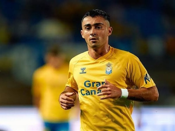 Atletico Madrid Disaingi Aston Villa Dalam Perburuan Gelandang Las Palmas