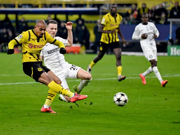 Dortmund Bungkam Sturm Graz Lewat Gol Donyell Malen di Menit-menit Akhir