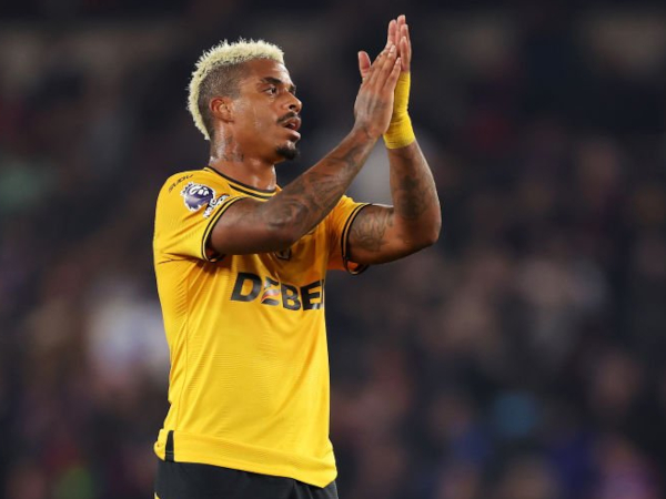 Mario Lemina Hepi Wolves Akhiri Puasa Kemenangan