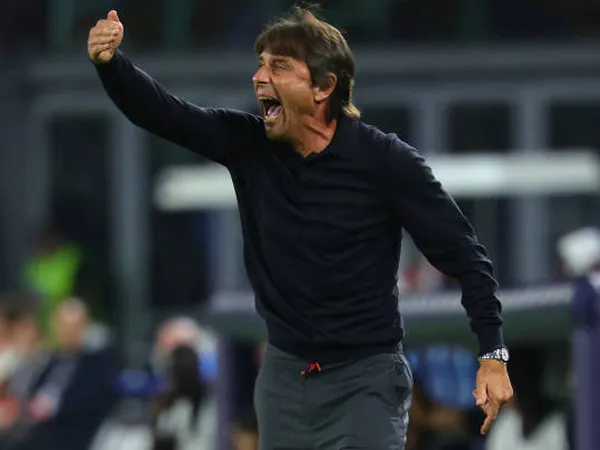 Antonio Conte Murka, VAR Tidak Bertindak Batalkan Penalti Kontroversial