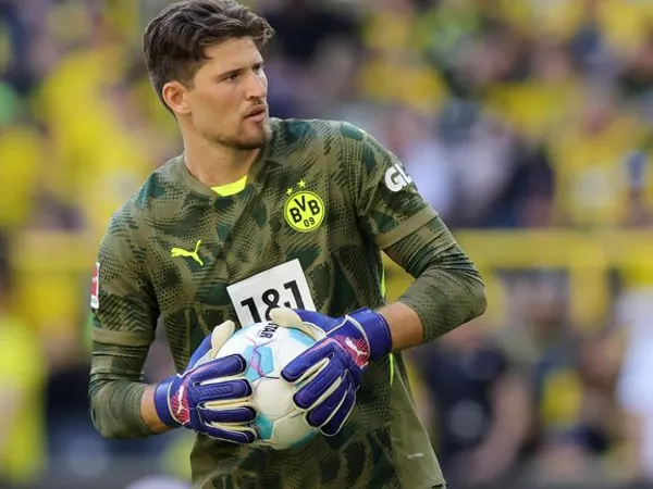 Dipanggil ke Timnas Swiss, Gregor Kobel Siap Kembali Beraksi?