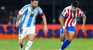 Lionel Messi Gagal Bersinar, Timnas Argentina Tumbang 2-1 dari Paraguay