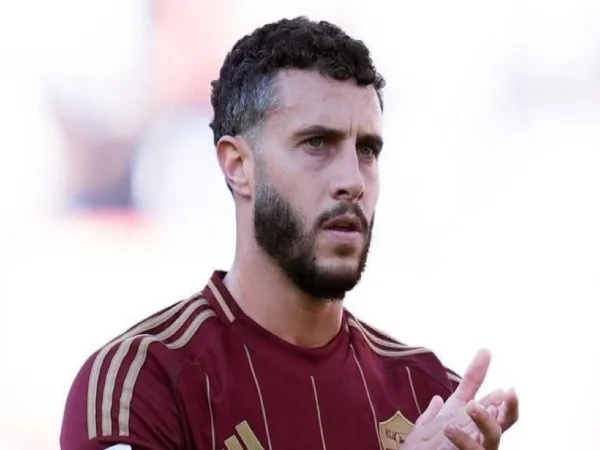 Dikaitkan Dengan Real Madrid, Eks Bek Atletico Madrid: Sebuah Kehormatan