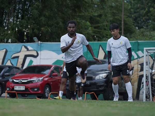 Ricky Cawor Bertekad Bantu PSS Sleman Lanjutkan Tren Positif