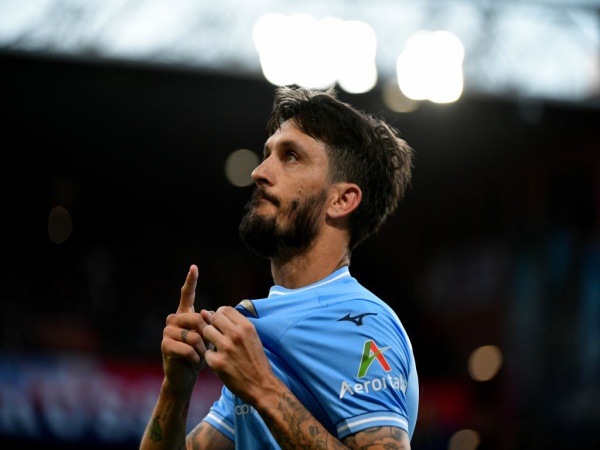 Luis Alberto Klarifikasi Tak Paksa Sarri Tinggalkan Lazio