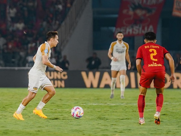 Egy Maulana Vikri Tetap Bersinar di Tengah Kepungan Legiun Asing