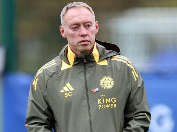 Hanya Lima Bulan Bertugas, Leicester City Pecat Steve Cooper