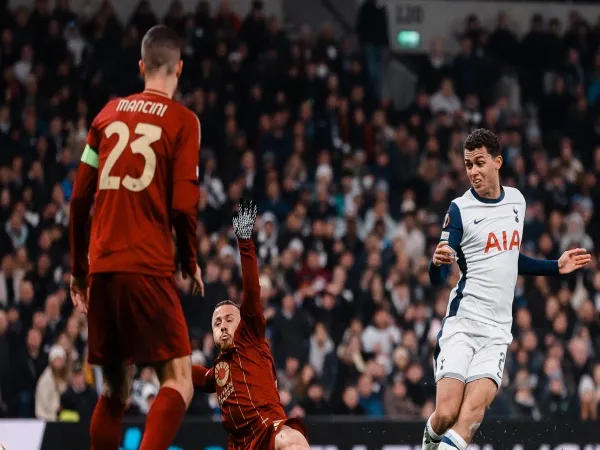 Postecoglou komentari hasil imbang Tottenham vs Roma