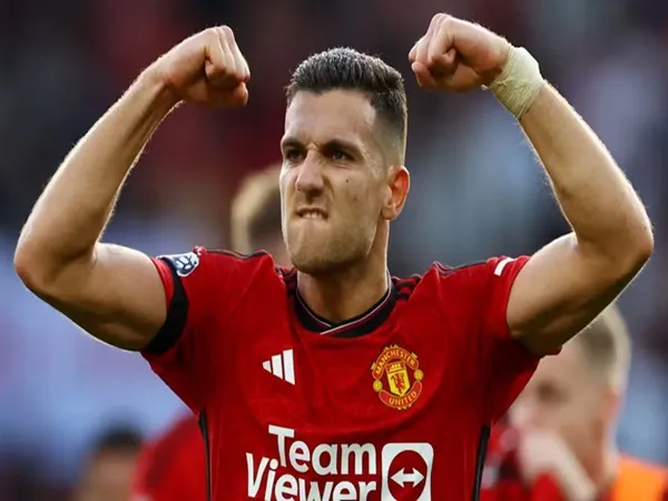 Real Madrid Tertarik Mendatangkan Diogo Dalot