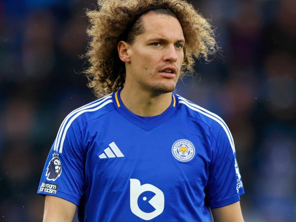 Wout Faes Soroti Pertahanan Leicester yang Keropos Musim ini