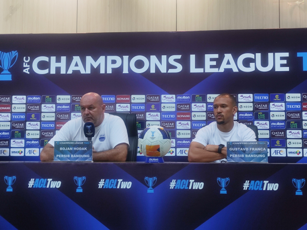 Bojan Minta Persib Waspadai Zhejiang Meski Tanpa Leonardo