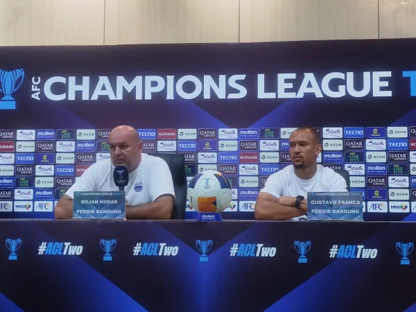 Pelatih Persib, Bojan Hodak