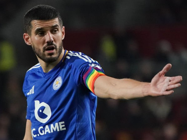 Conor Coady Puji Dampak Instan Ruud van Nistelrooy Bagi Leicester City