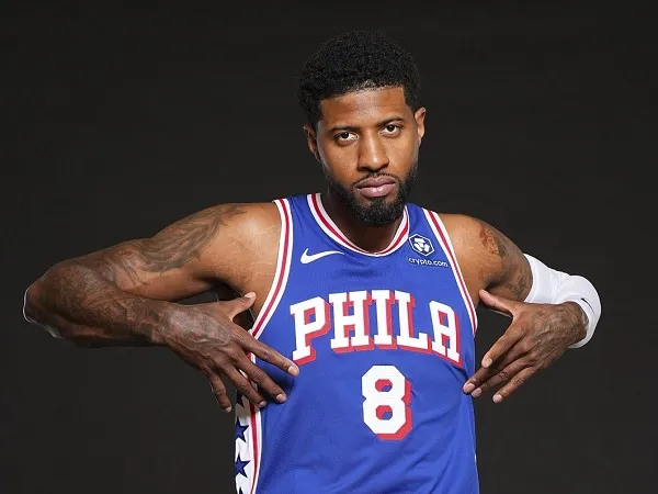 Daryl Morey berjudi ketika beri kontrak maksimal pada Paul George.