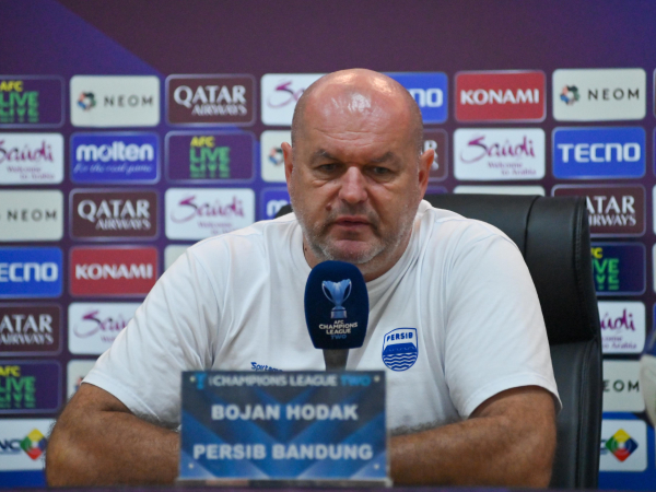 Persib Siap Taklukkan Zhejiang Meski Alami Krisis Bek Kanan