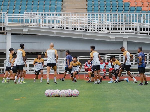 Dewa United FC tak Gentar Hadapi Malut United FC, Bidik Hattrick Kemenangan