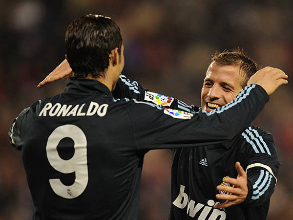 Disebut Egois, Cristiano Ronaldo Tanggapi Sindiran Rafael van der Vaart