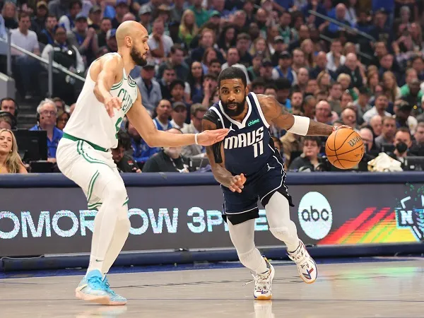 Andrew Bogut pesimistis bisa melihat Kyrie Irving berseragam Timnas Australia.