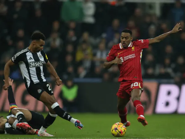 Liverpool Tertahan di St James' Park, Kelleher dan Gravenberch Jadi Sorotan