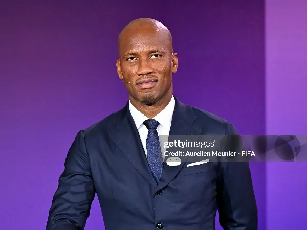 Didier Drogba membagikan tips untuk meredam sepak pojok Arsenal