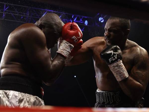 Dillian Whyte Menang TKO Di Ronde Ketujuh Atas Ebenezer Tetteh