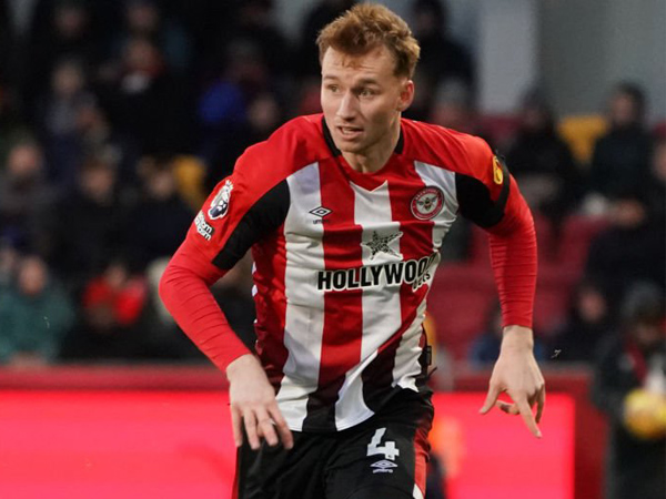 Sepp van den Berg Kecewa Usai Brentford Dikalahkan Chelsea